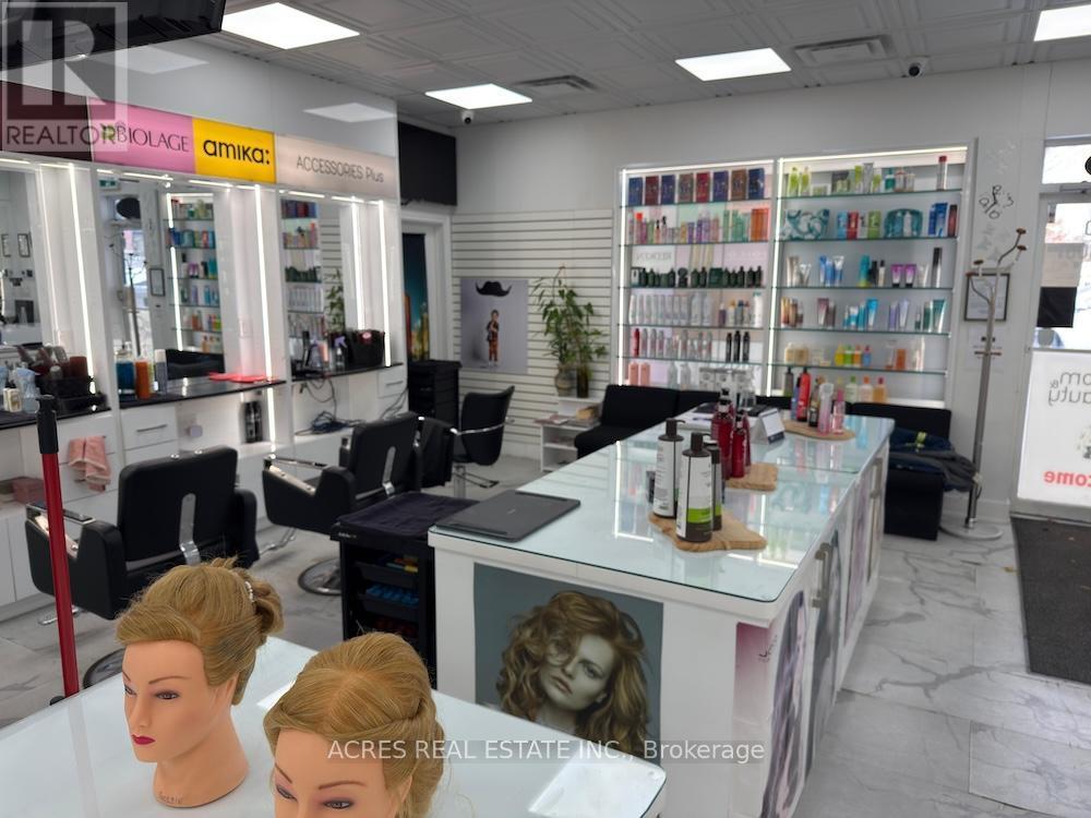 10 - 860 North Park Drive, Brampton, ON