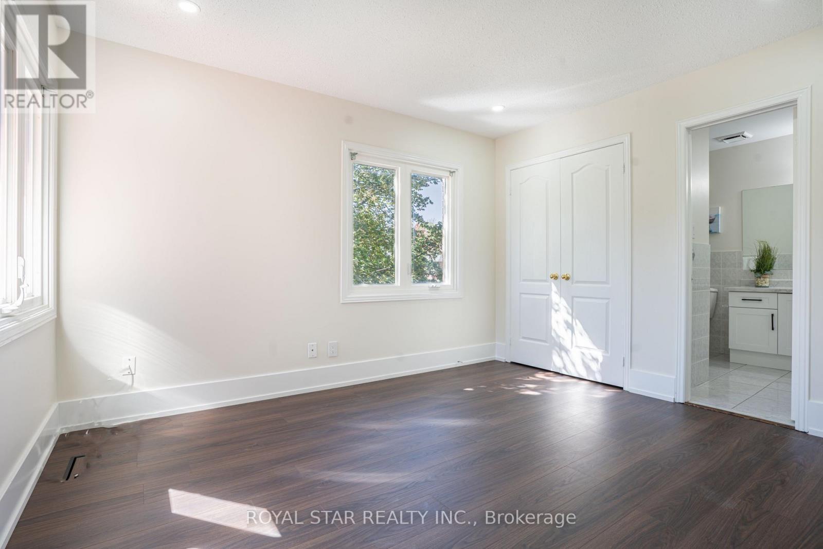 22 Livingston Drive, Caledon, ON - Indoor Photo Showing Other Room