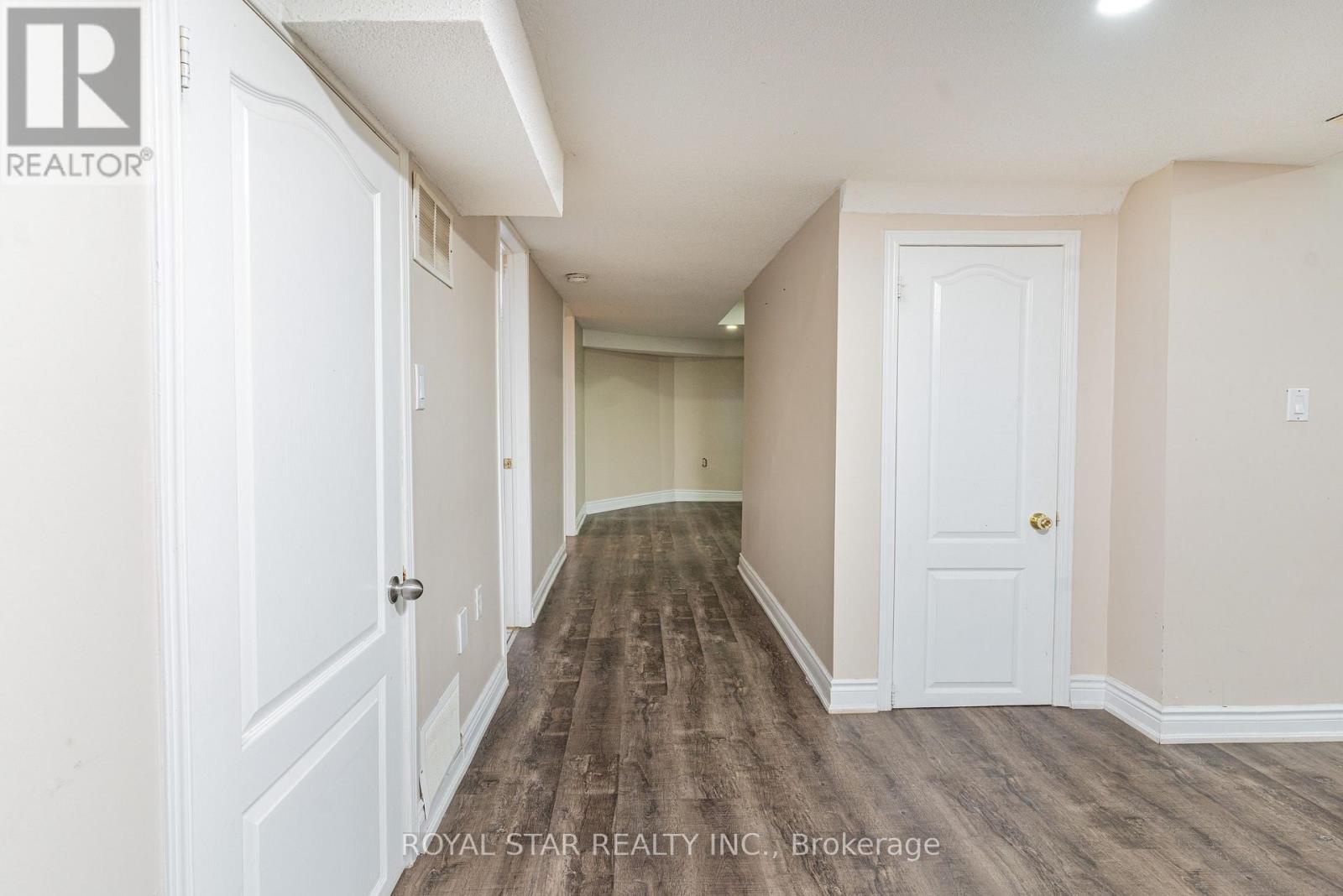 22 Livingston Drive, Caledon, ON - Indoor Photo Showing Other Room