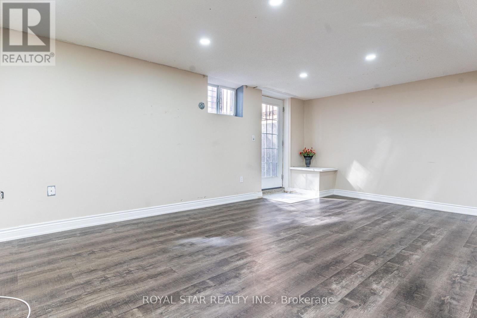 22 Livingston Drive, Caledon, ON - Indoor