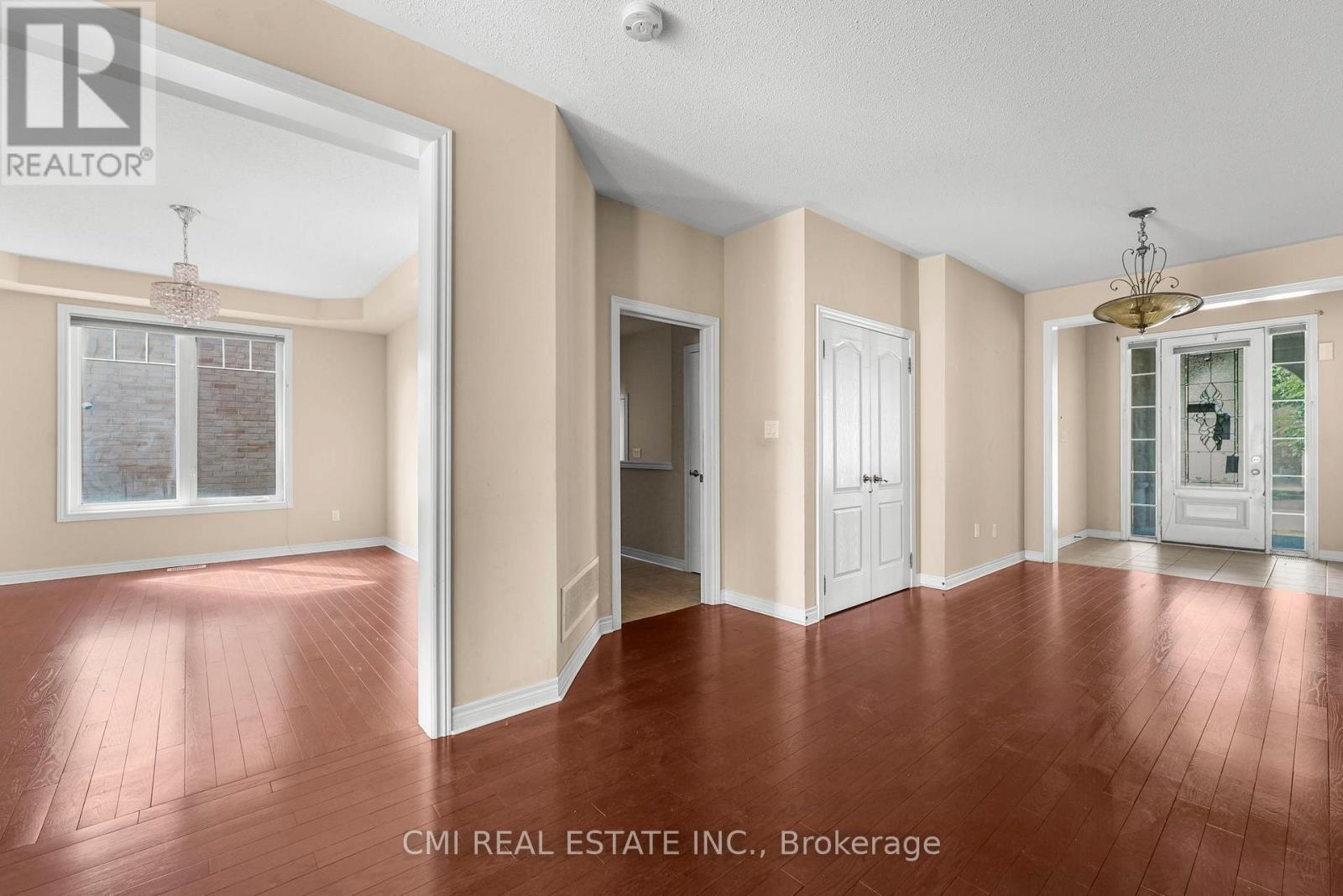 5 Decorso Drive N, Brampton, ON - Indoor Photo Showing Other Room