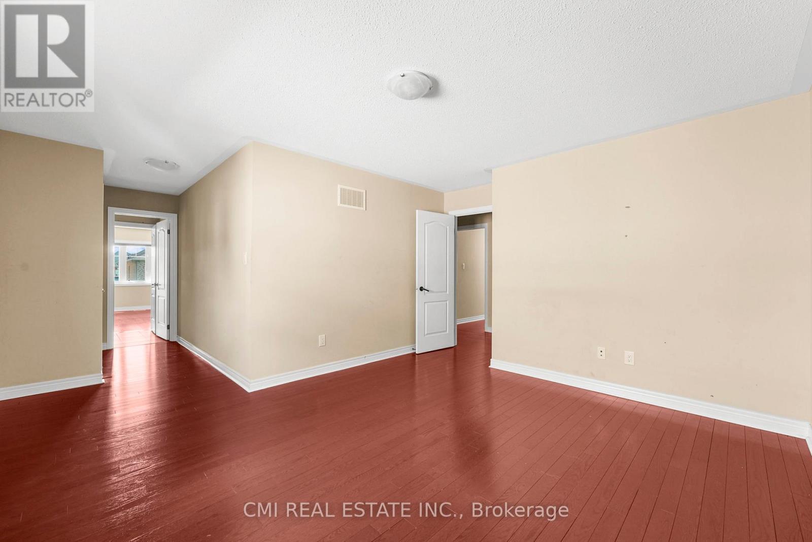 5 Decorso Drive N, Brampton, ON - Indoor Photo Showing Other Room