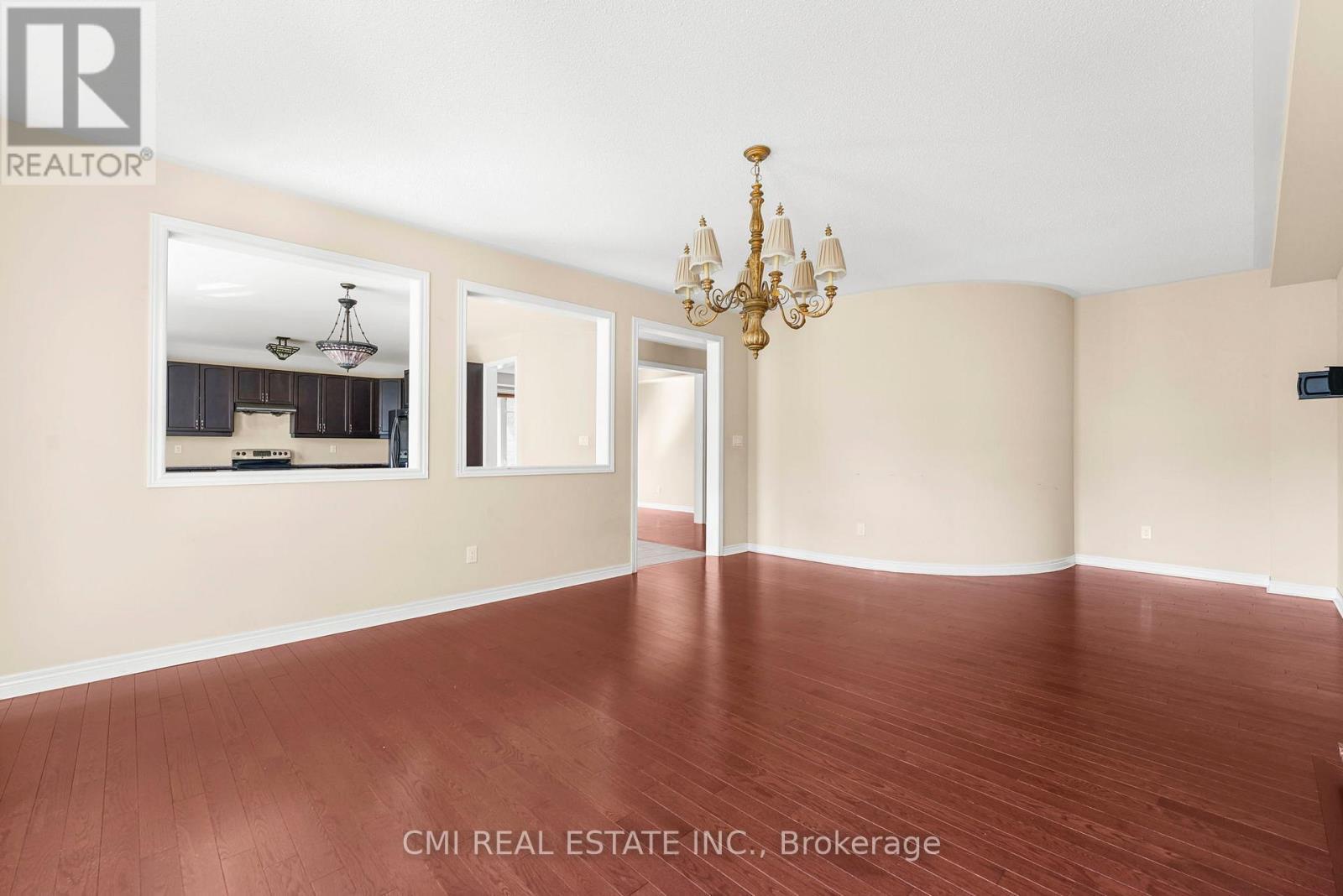 5 Decorso Drive N, Brampton, ON - Indoor Photo Showing Other Room