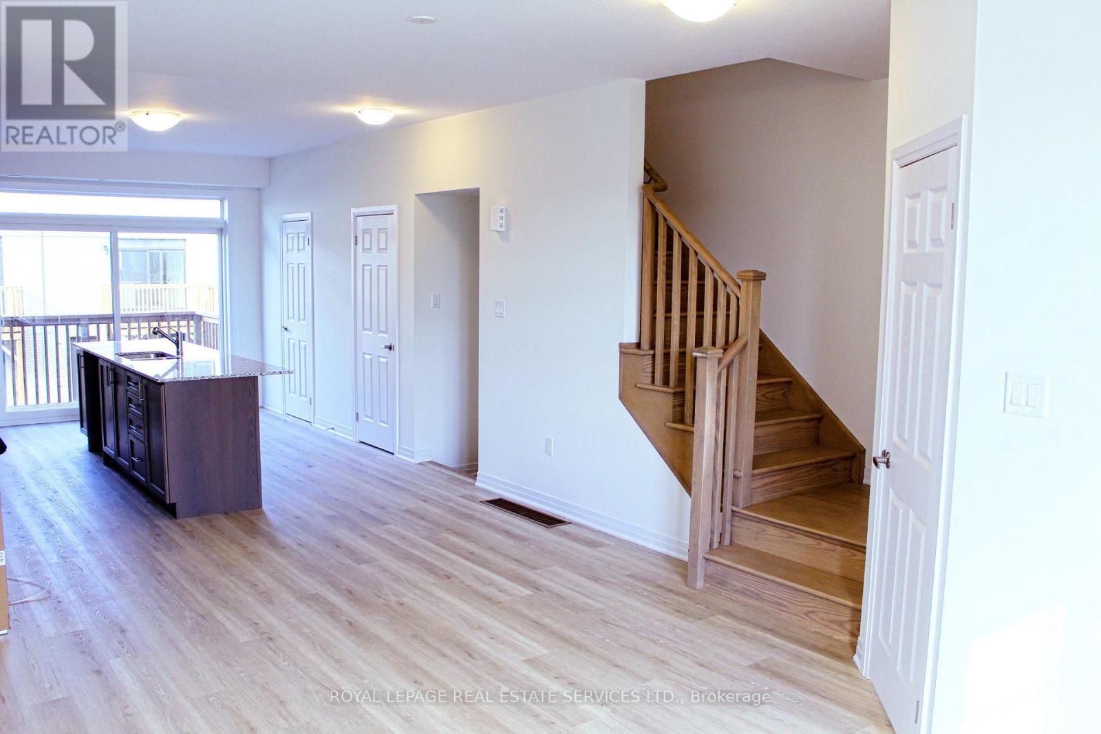 29 Greig Street, Brantford, ON - Indoor Photo Showing Other Room