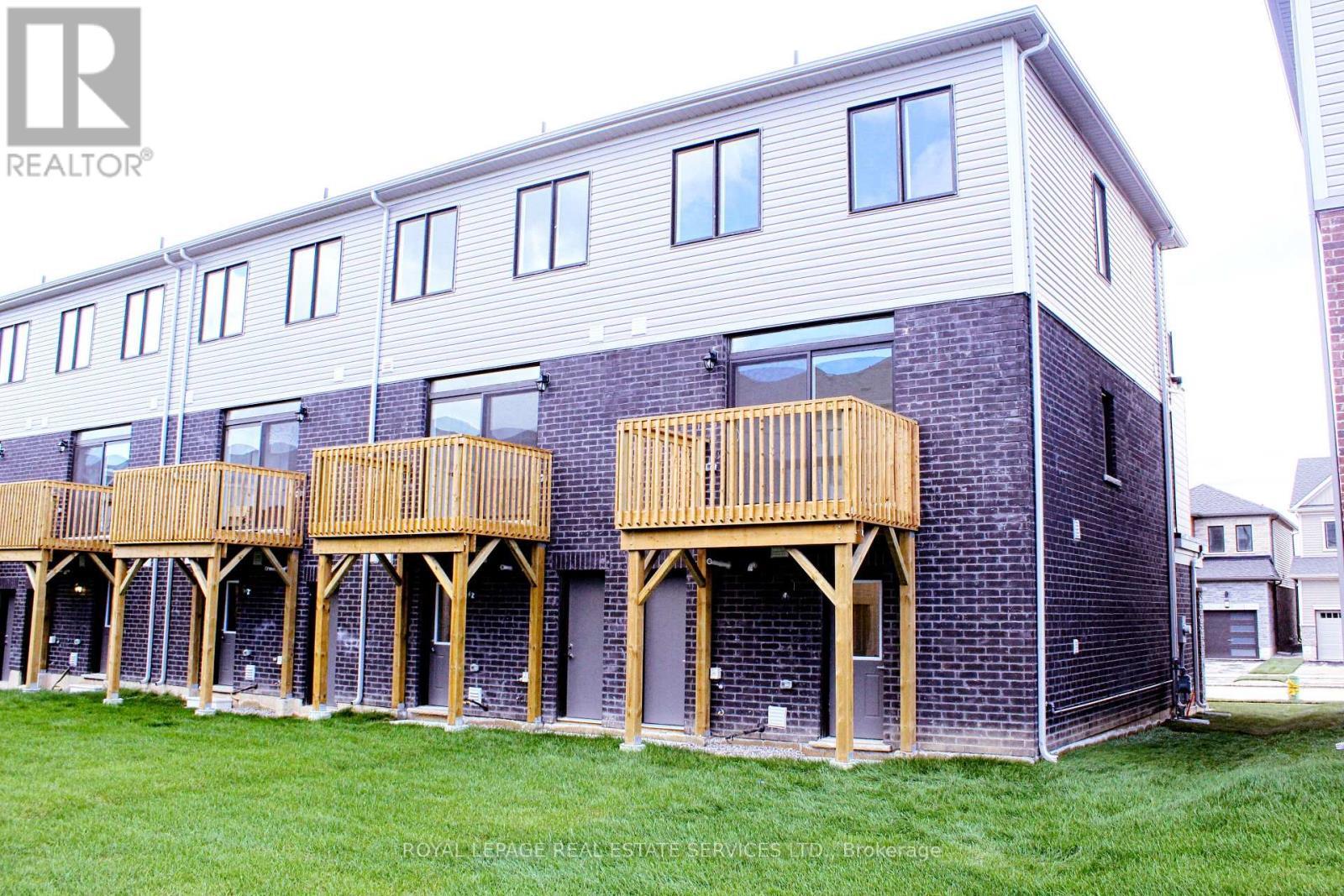 29 Greig Street, Brantford, ON - Outdoor With Balcony With Deck Patio Veranda