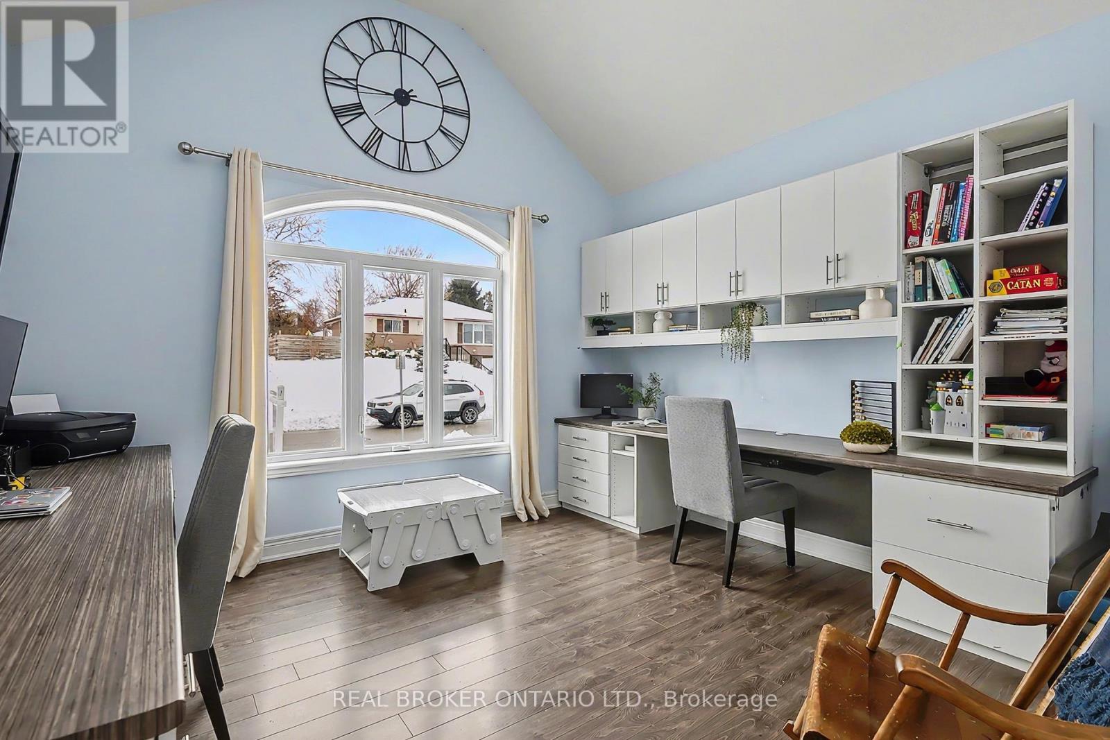 219 Walker Street, Cambridge, ON - Indoor Photo Showing Office