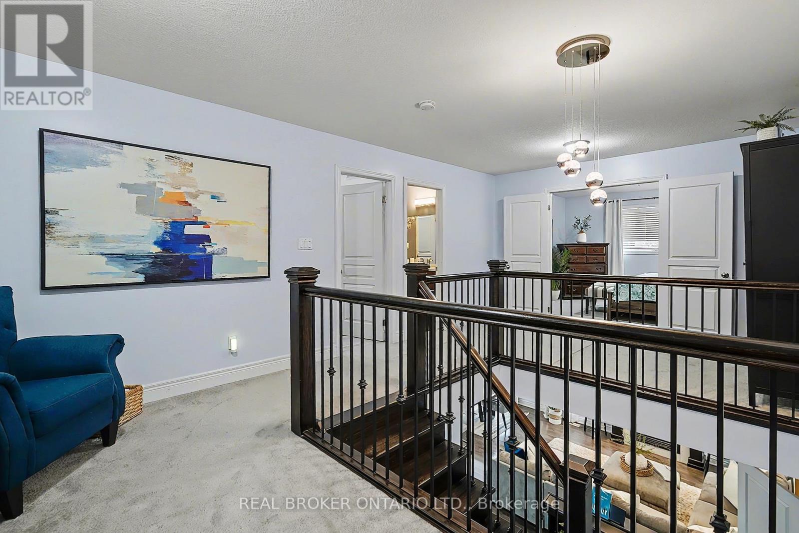 219 Walker Street, Cambridge, ON - Indoor Photo Showing Other Room