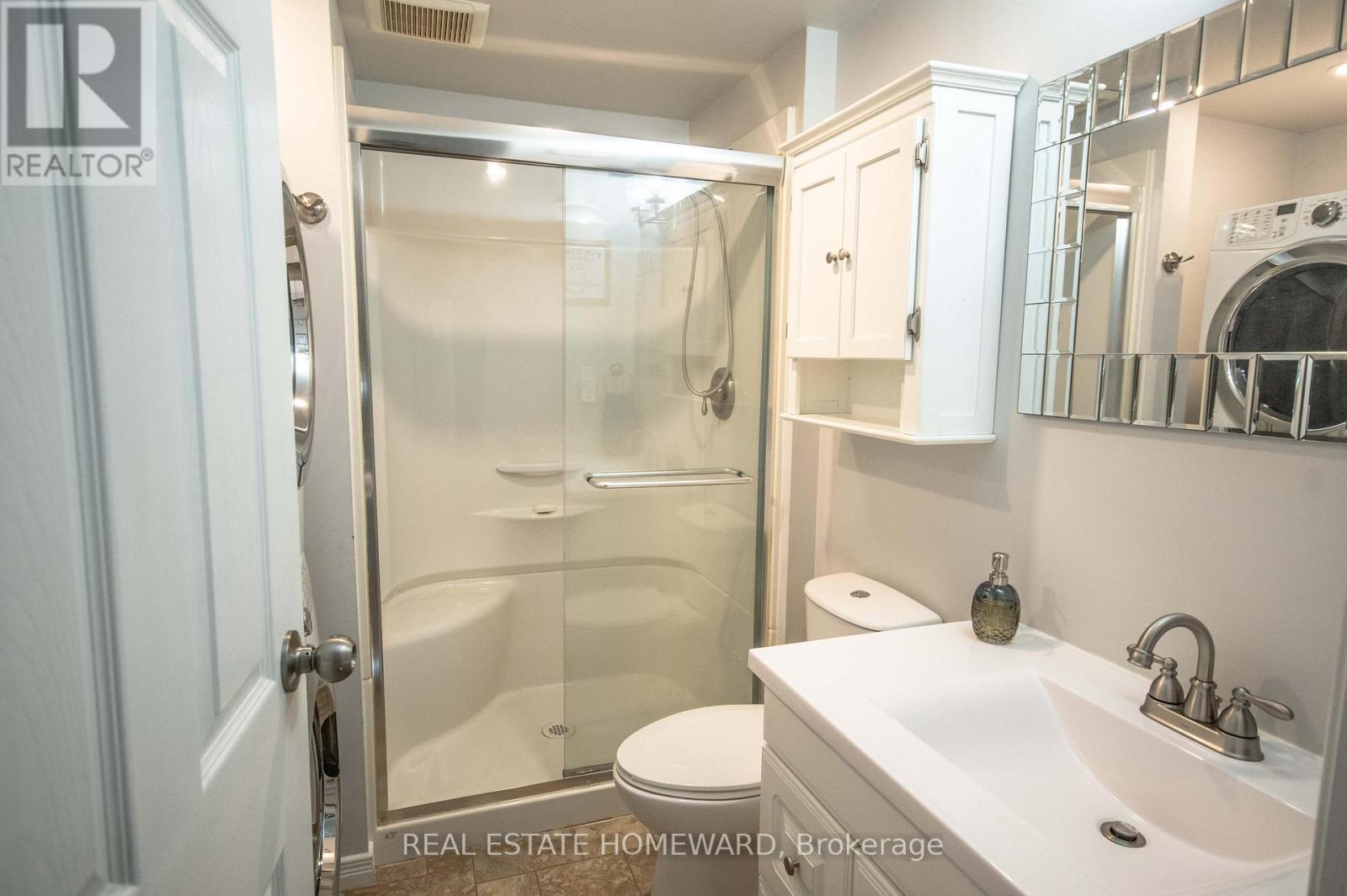 36B - 2244 Heritage Line, Otonabee-South Monaghan, ON - Indoor Photo Showing Bathroom