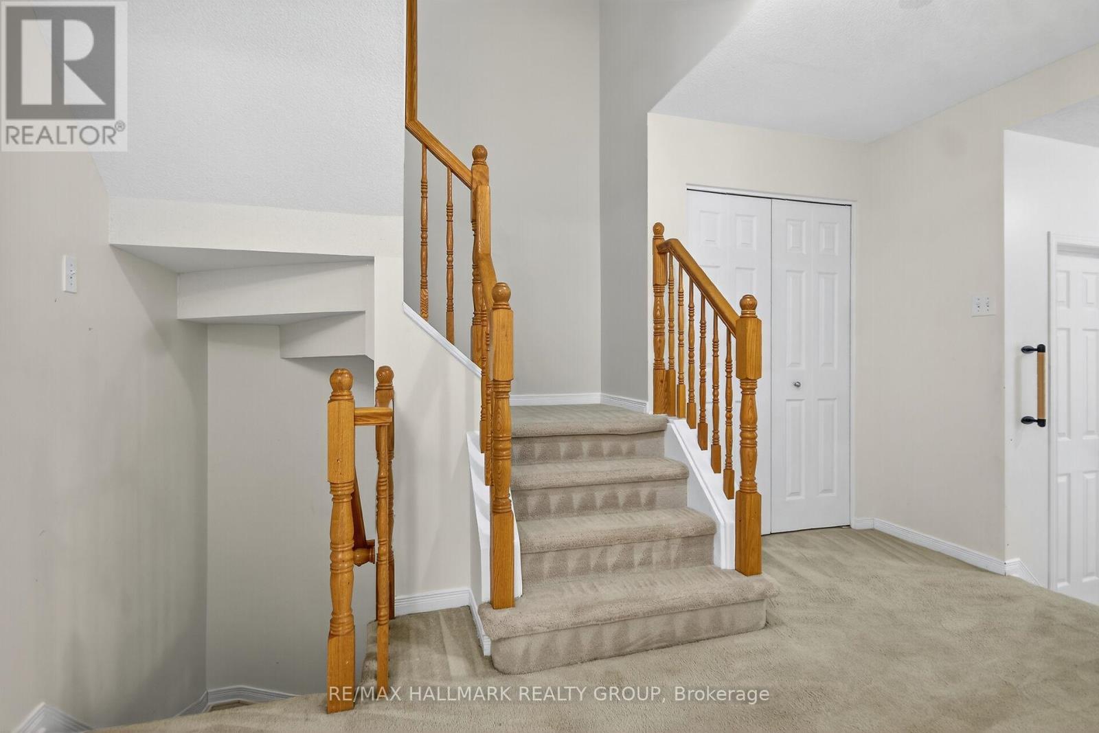 1505 Demeter Street, Ottawa, ON - Indoor Photo Showing Other Room