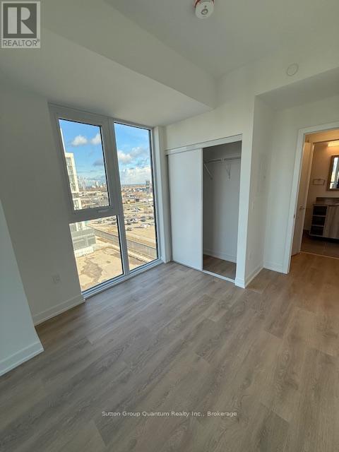 725 - 1037 The Queensway, Toronto (Islington-City Centre West), ON - Indoor Photo Showing Other Room