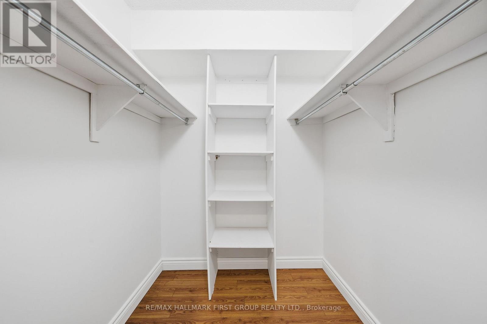 908 - 150 Alton Towers Circle, Toronto (Milliken), ON - Indoor With Storage