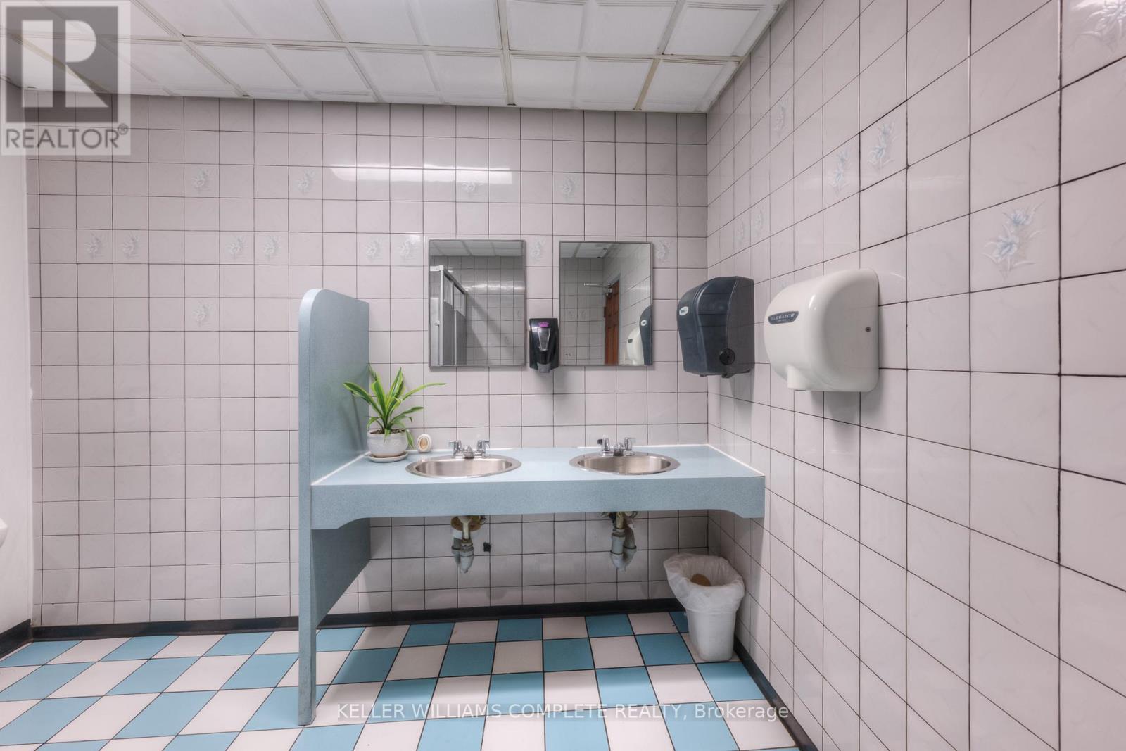 210 George Street, Haldimand, ON