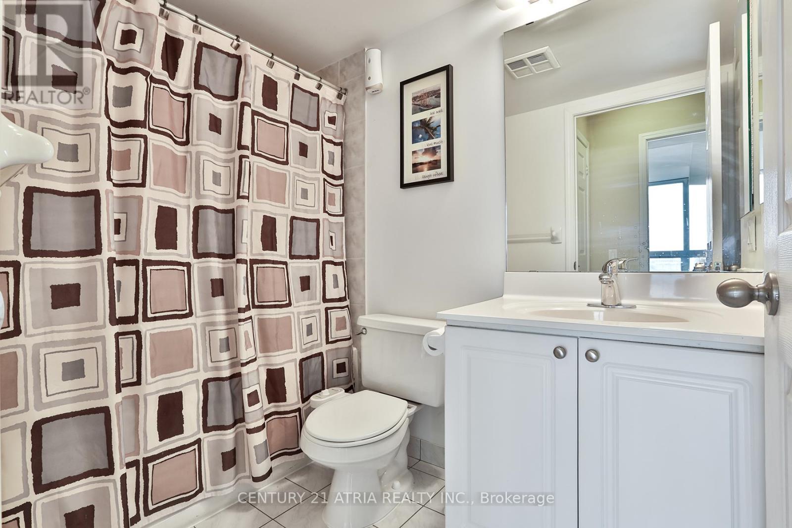 2002 - 83 Borough Drive, Toronto, ON - Indoor Photo Showing Bathroom