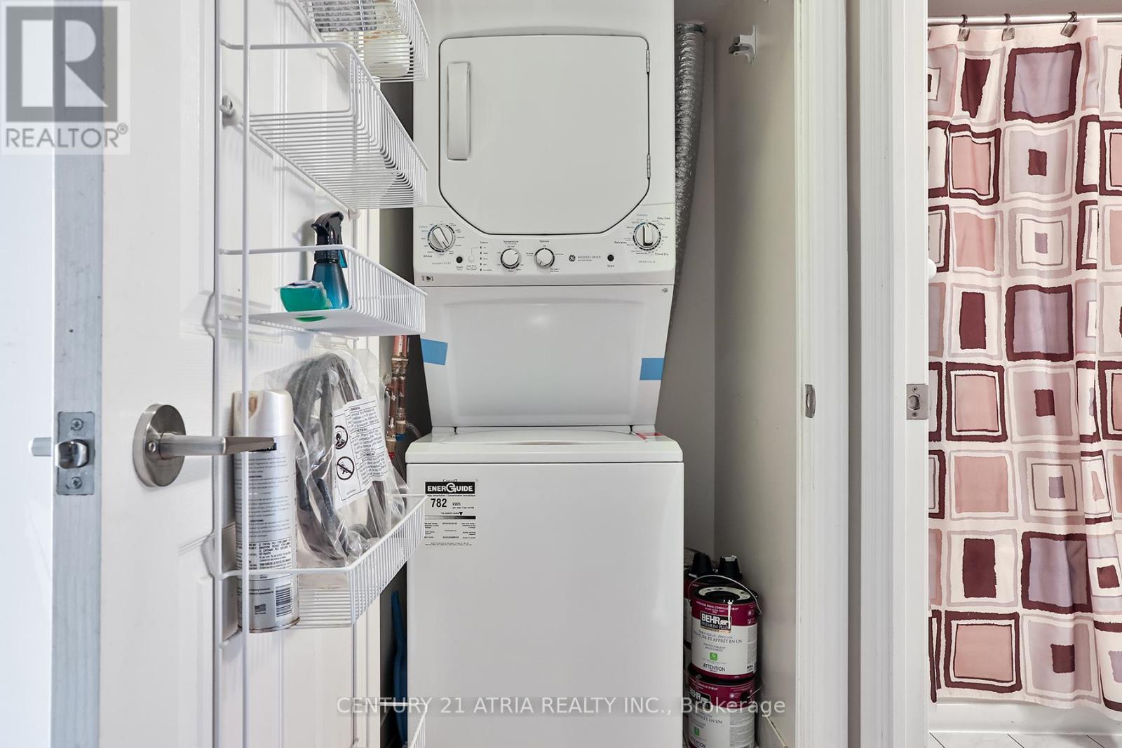 2002 - 83 Borough Drive, Toronto, ON - Indoor Photo Showing Laundry Room
