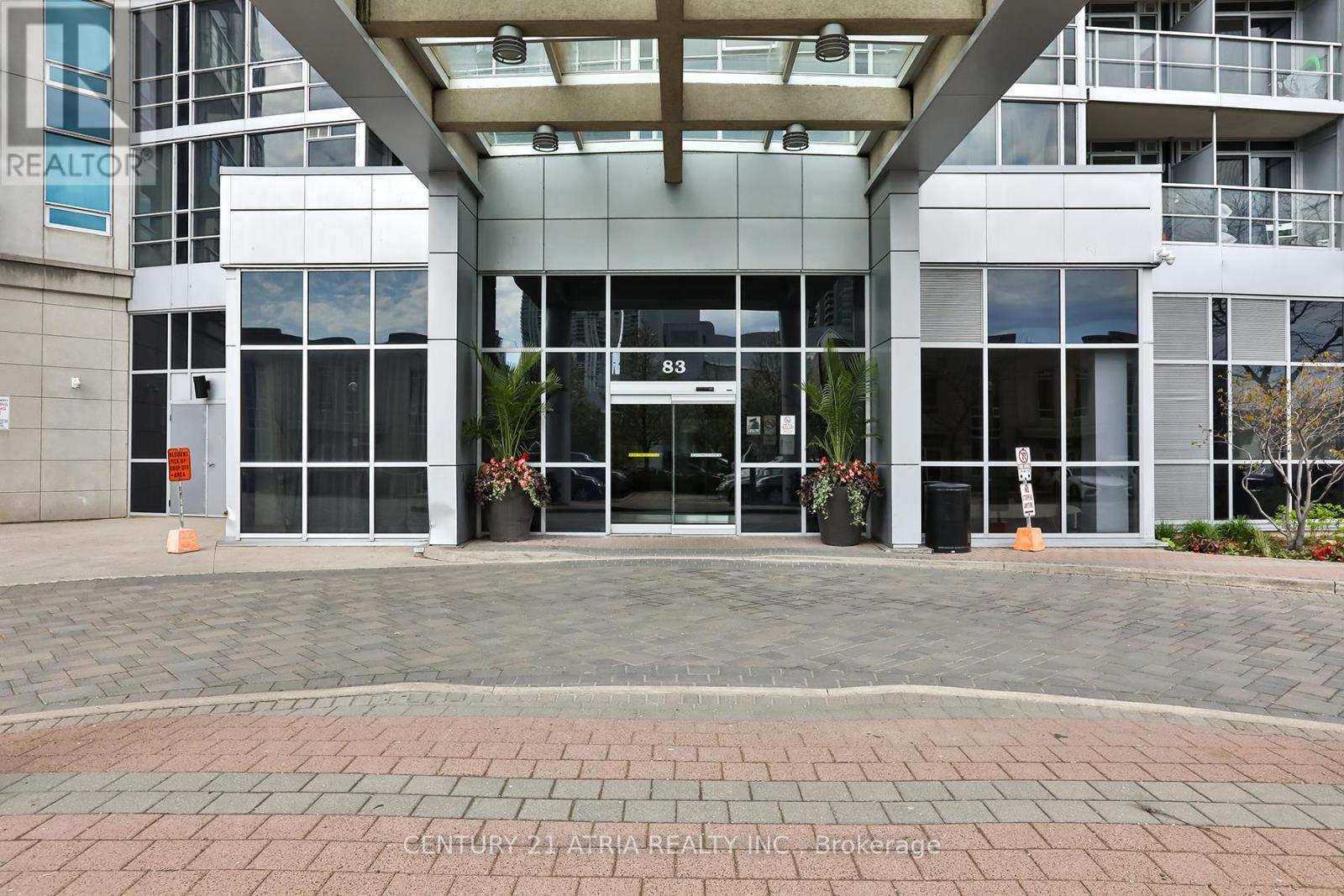 2002 - 83 Borough Drive, Toronto, ON - Outdoor