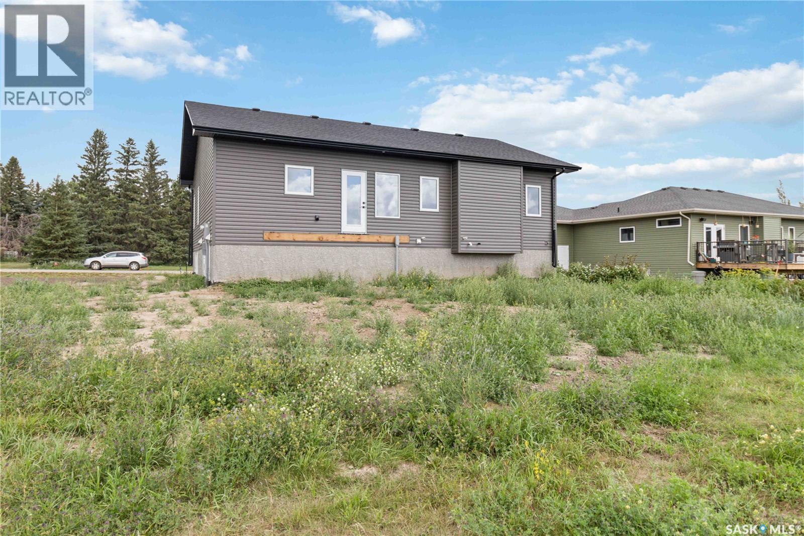 208 2Nd Street S, Waldheim, SK - Outdoor