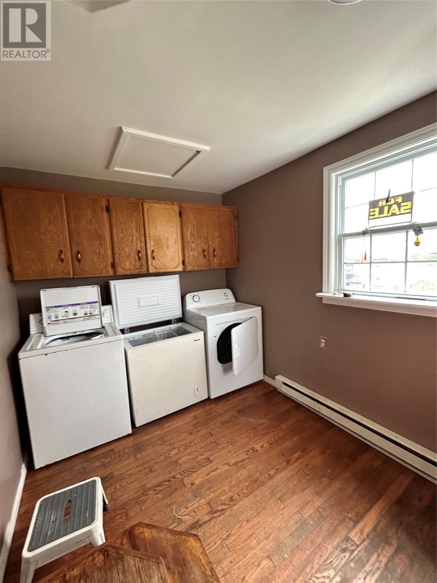 108 A Water Street, Isle Aux Morts, NL - Indoor Photo Showing Laundry Room