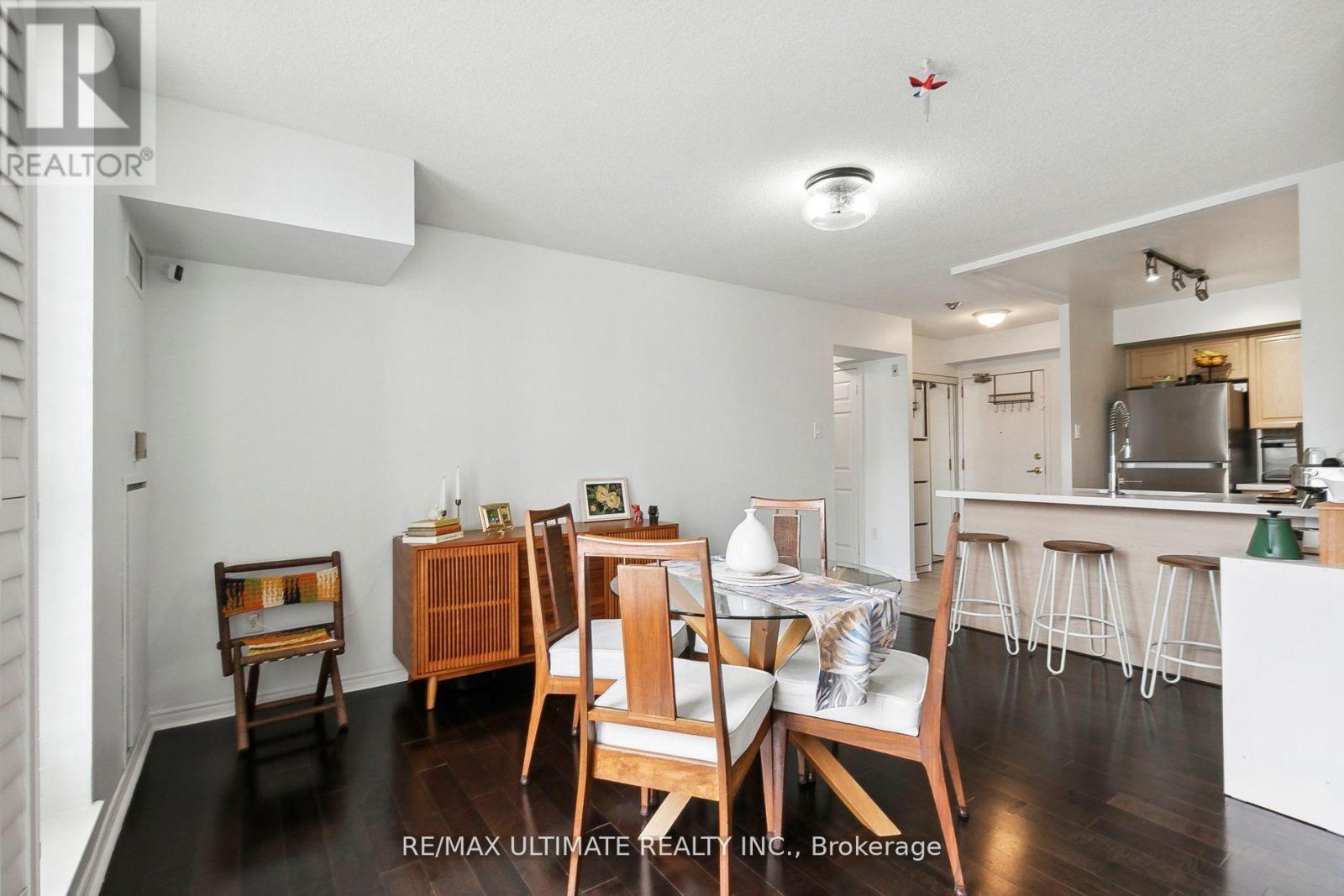 Ph14 - 300 Balliol Street, Toronto, ON - Indoor