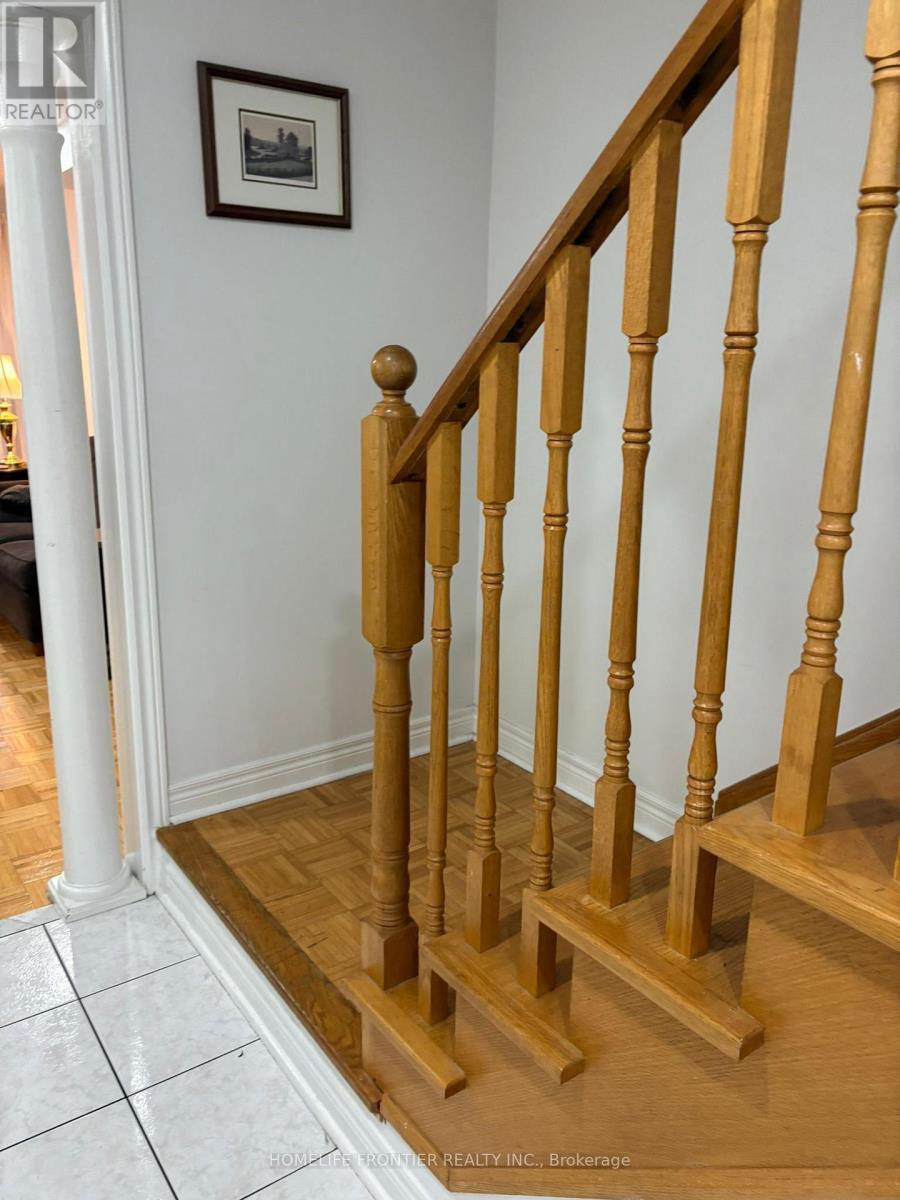 106 Casabel Drive W, Vaughan, ON - Indoor Photo Showing Other Room