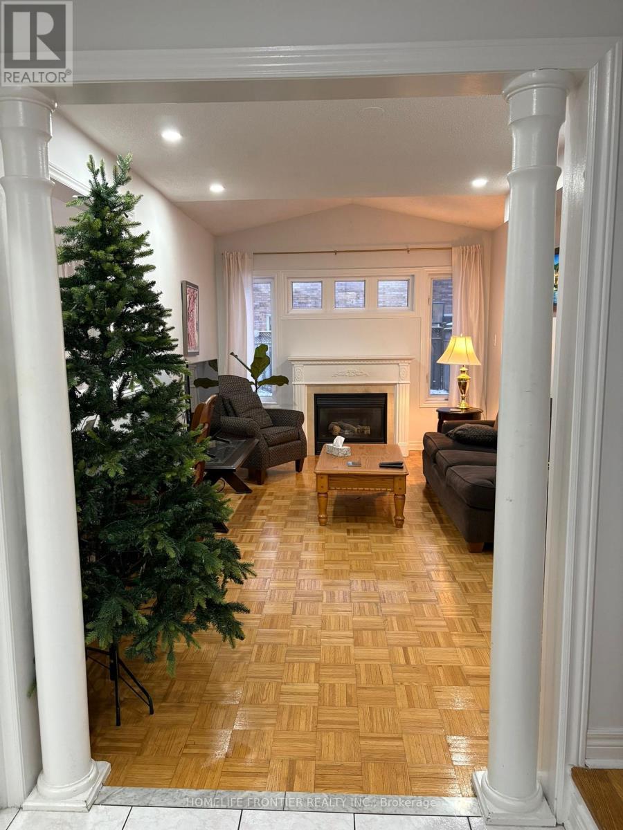 106 Casabel Drive W, Vaughan, ON - Indoor With Fireplace