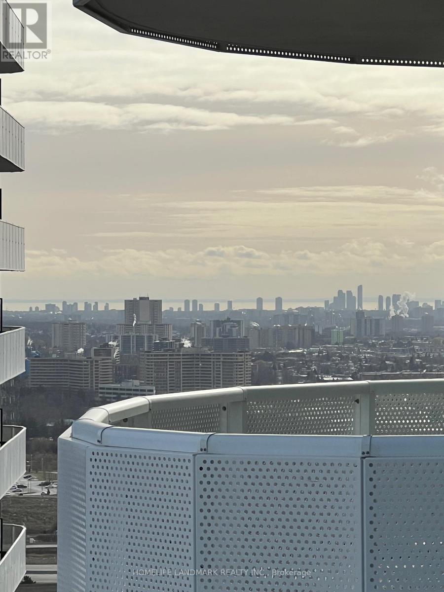 3508 - 8 Interchange Way, Vaughan, ON - Outdoor