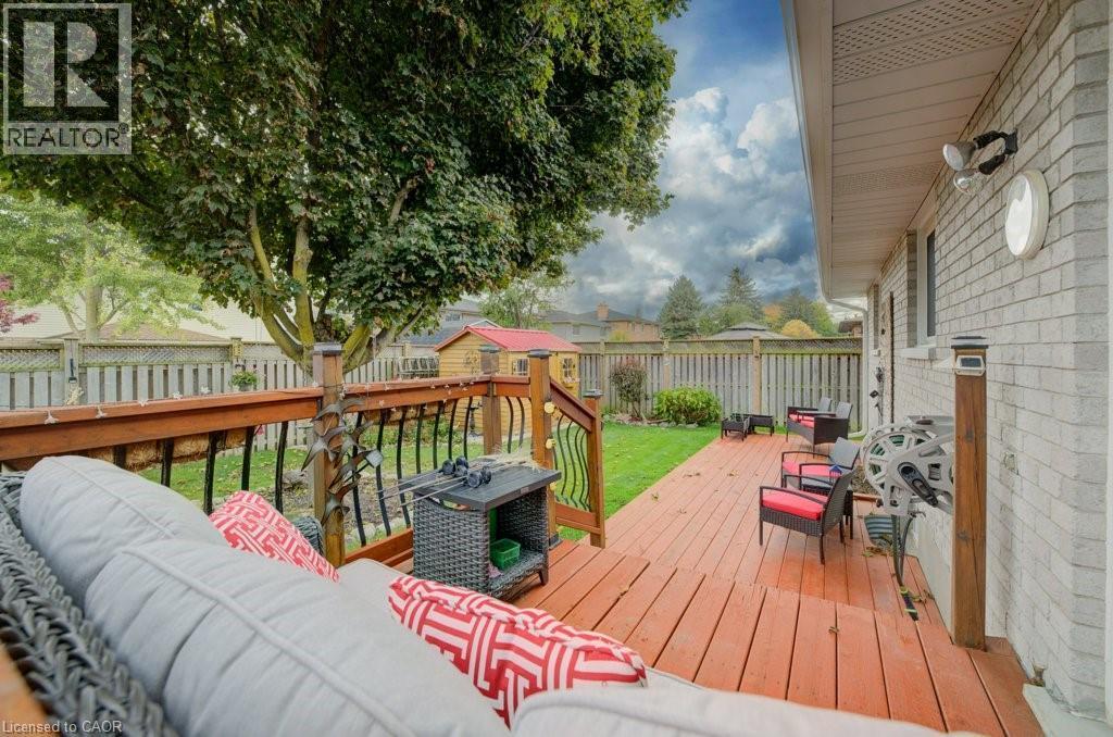 87 Southwood Drive, Cambridge, ON - Outdoor With Deck Patio Veranda