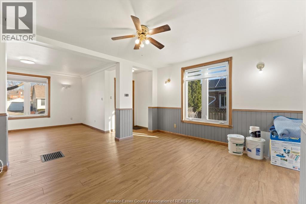 77 Maple Avenue, Amherstburg, ON - Indoor