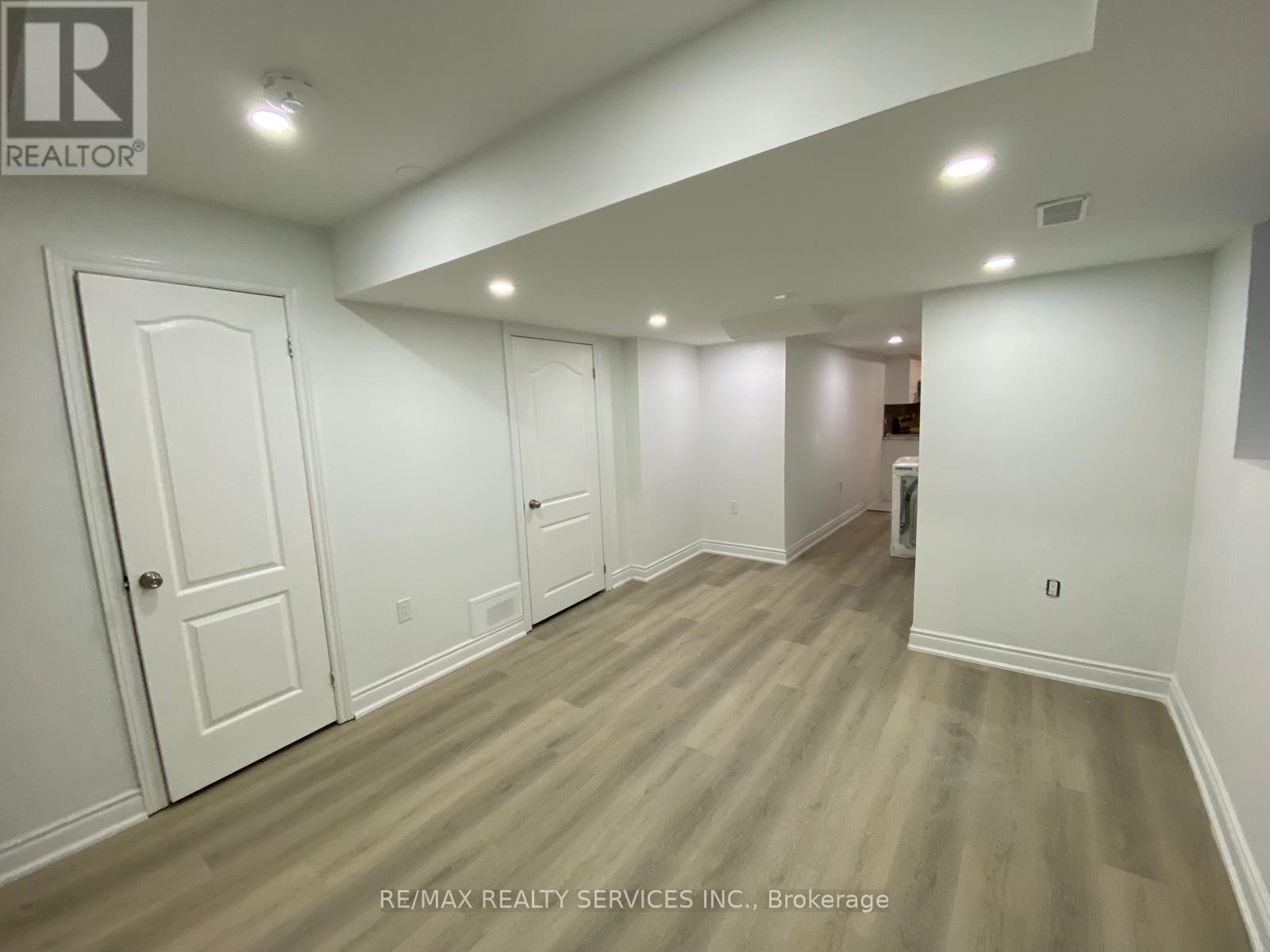 76 Boathouse Road W, Brampton, ON - Indoor