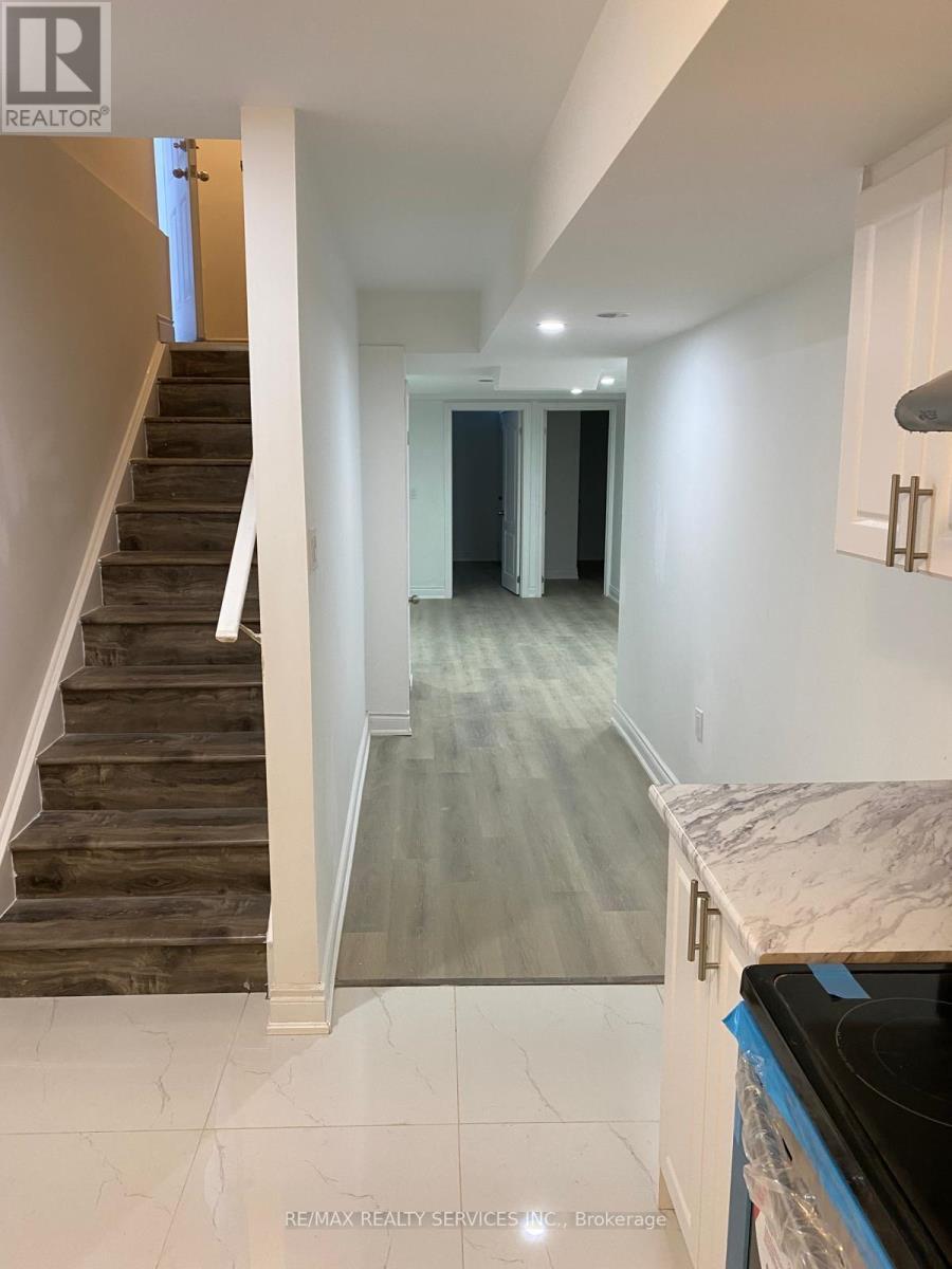 76 Boathouse Road W, Brampton, ON - Indoor