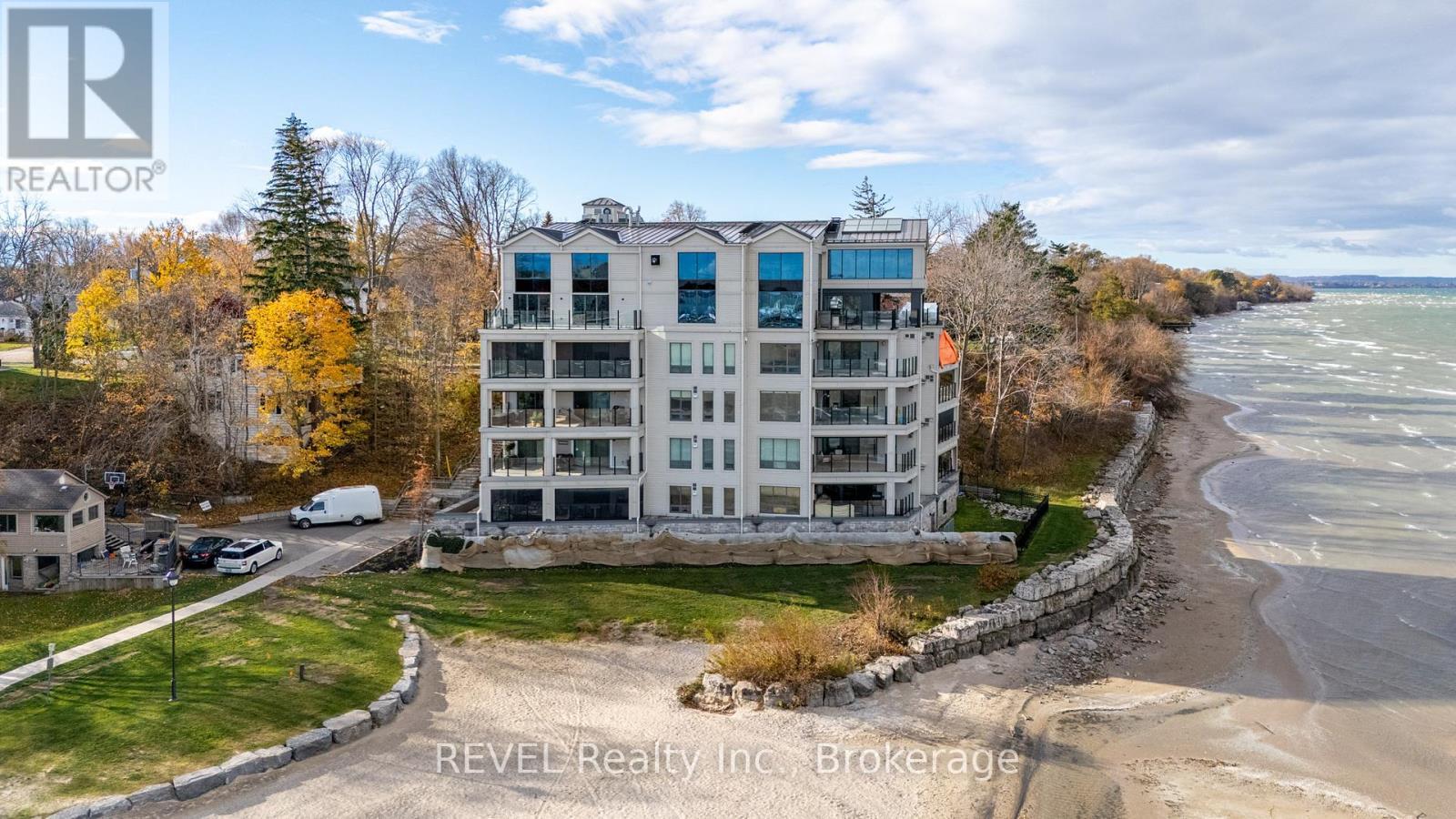 101 - 10 Dalhousie Avenue, St. Catharines (Port Dalhousie), ON - Outdoor With Balcony