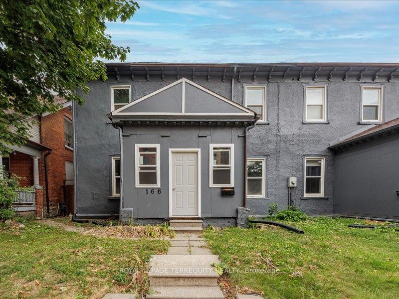 1-166 Main Street N, Brampton, ON