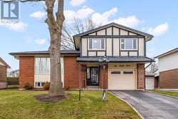 227 ELMWOOD ROAD Oakville, ON L6K 2A9