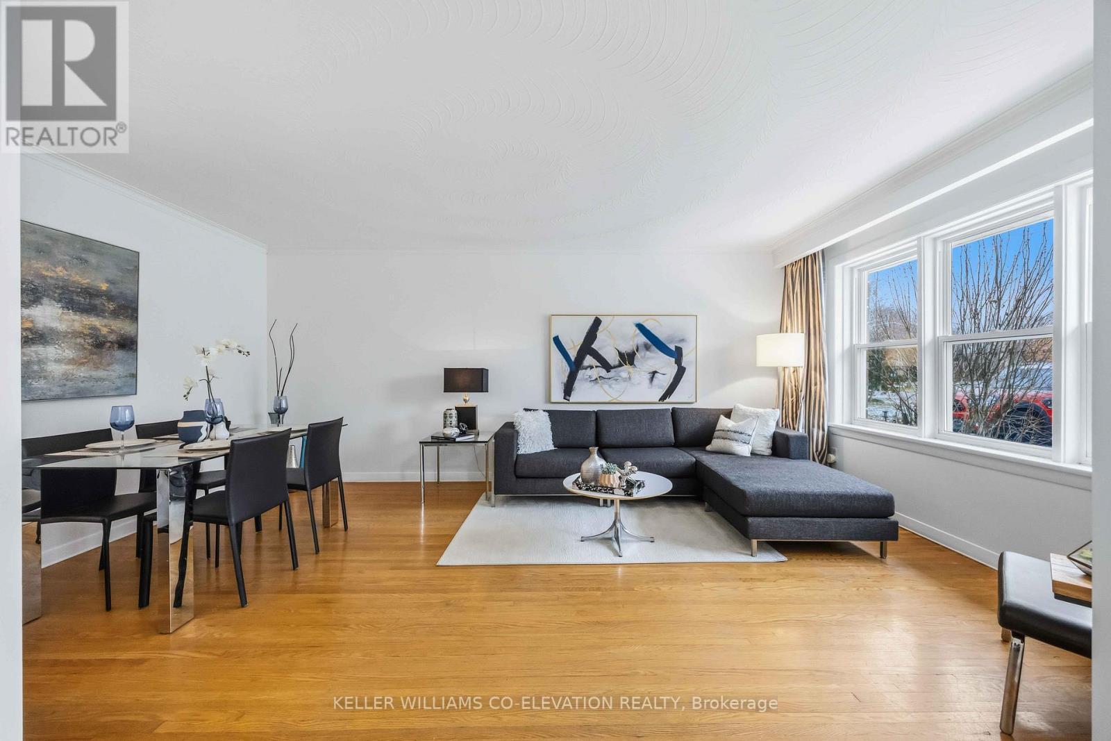 56 Carsbrooke Road, Toronto, ON - Indoor Photo Showing Living Room