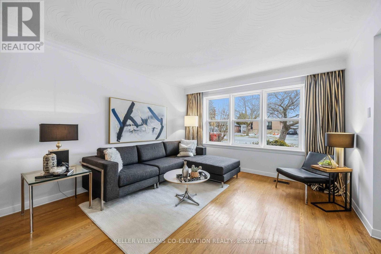 56 Carsbrooke Road, Toronto, ON - Indoor Photo Showing Living Room