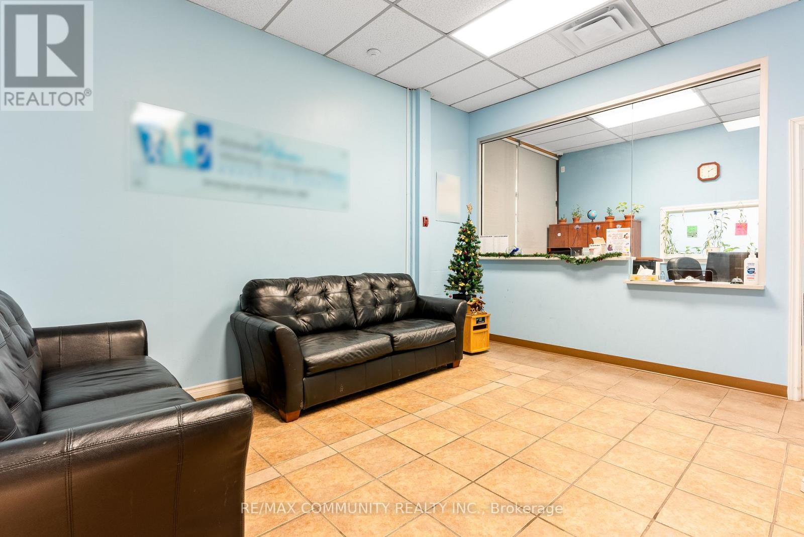 1378 Ouellette Avenue, Windsor, ON