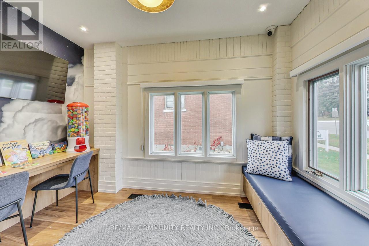 123 Collier Street, Barrie, ON