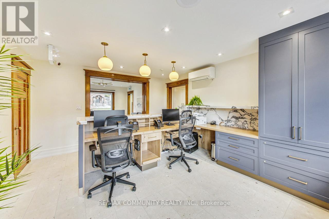 123 Collier Street, Barrie, ON