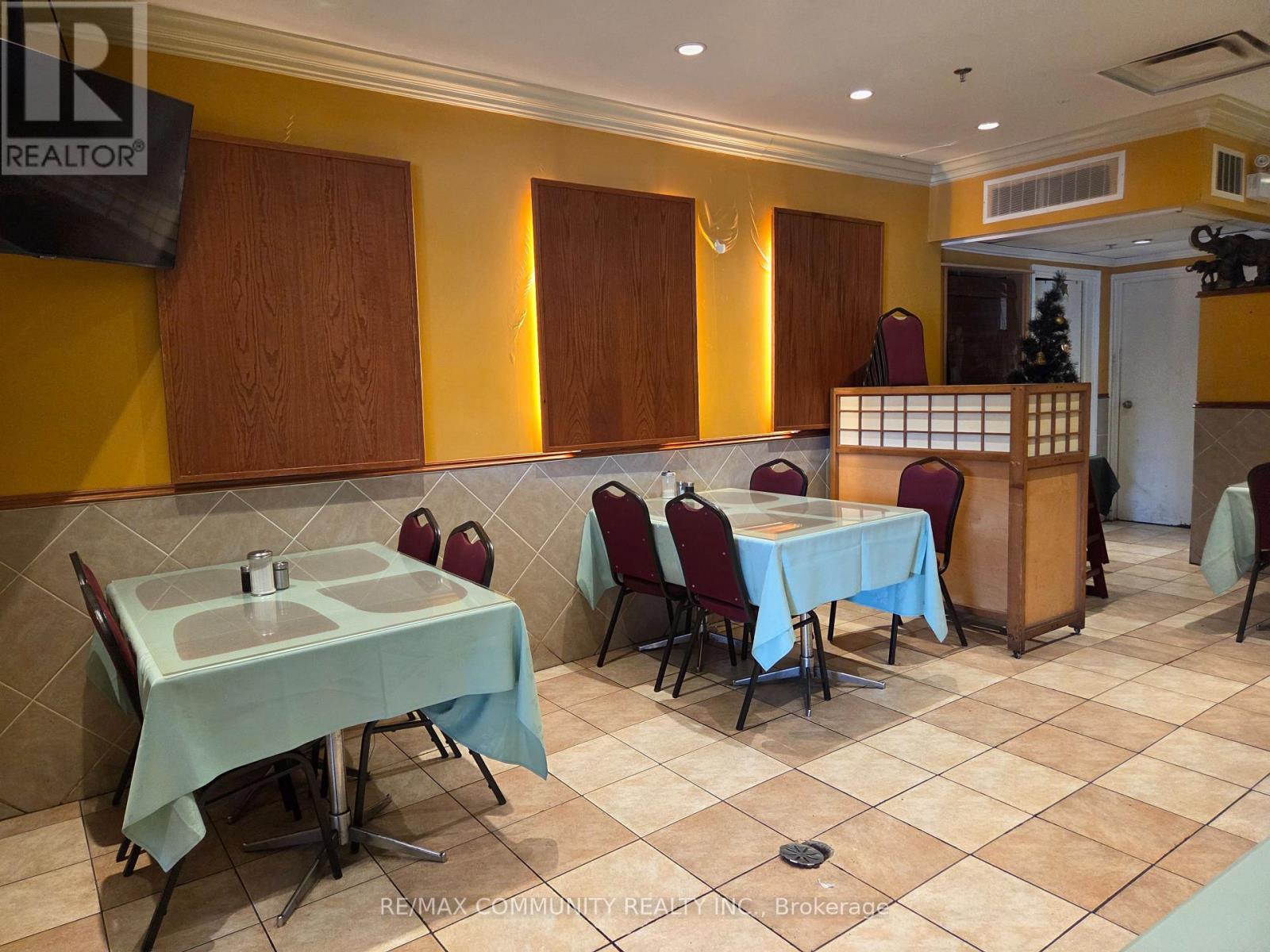 N212/214/215/216/217 - 880 Ellesmere Road, Toronto, ON