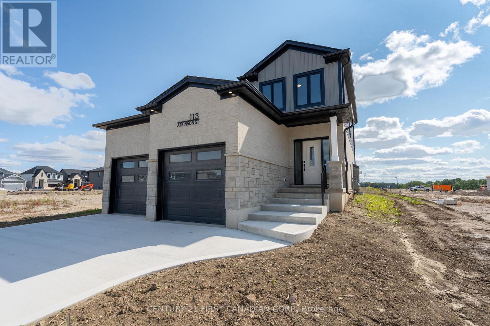 113 Atkinson Street, North Middlesex (Alisa Craig), ON - Outdoor