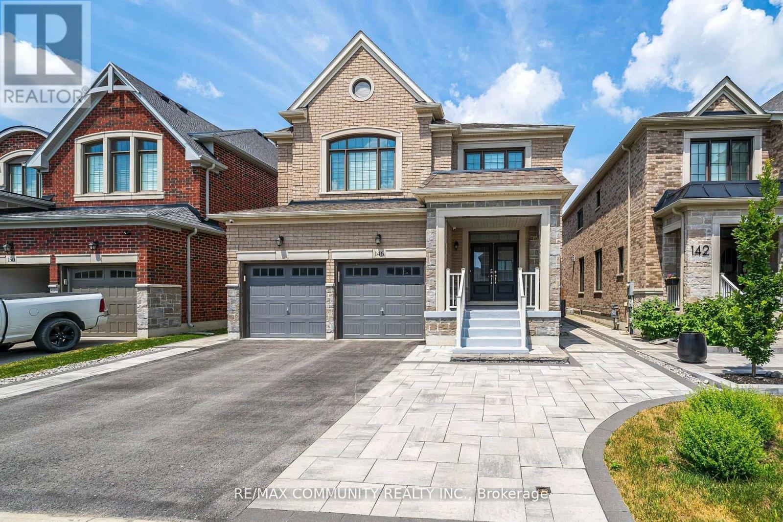 146 Wandering Glider Trail, Bradford West Gwillimbury, ON - Outdoor With Facade