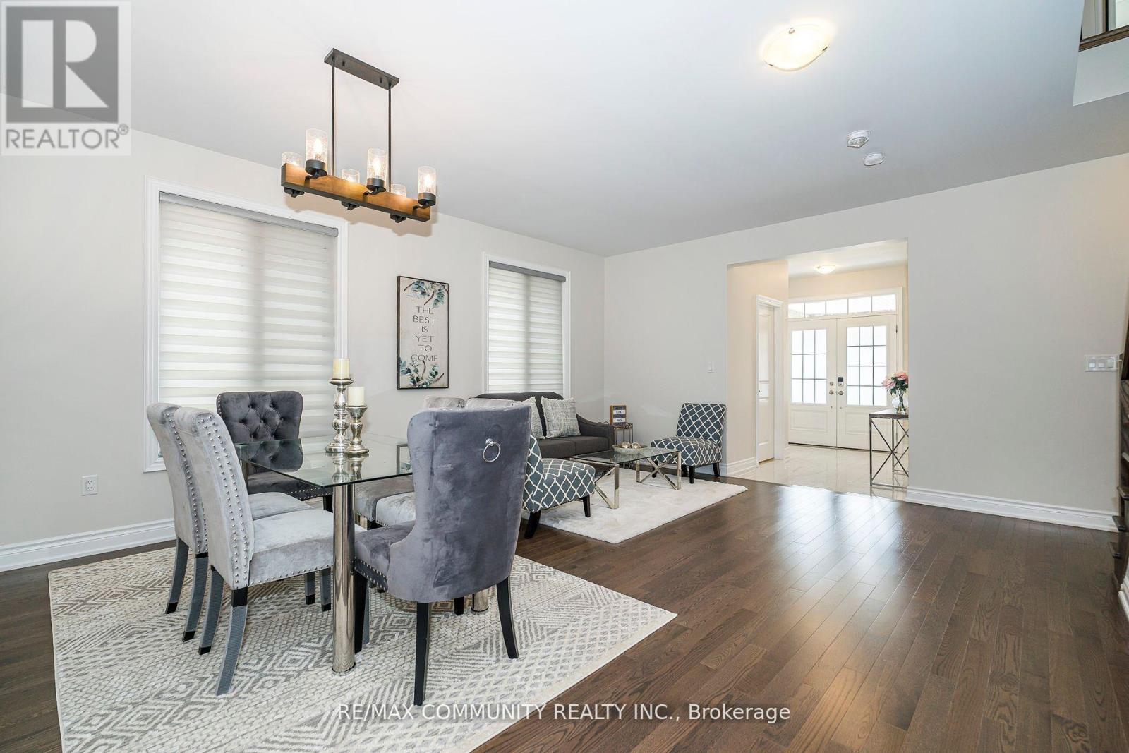 146 Wandering Glider Trail, Bradford West Gwillimbury, ON - Indoor Photo Showing Dining Room