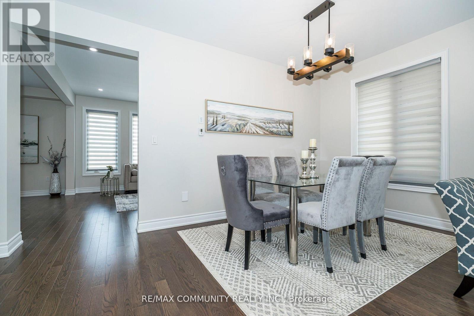 146 Wandering Glider Trail, Bradford West Gwillimbury, ON - Indoor Photo Showing Dining Room