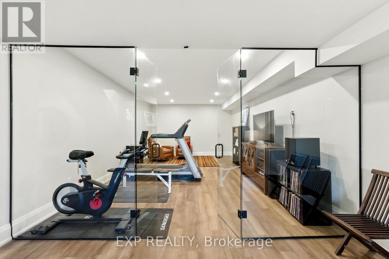 14701 Wilson Avenue, Scugog, ON - Indoor Photo Showing Gym Room