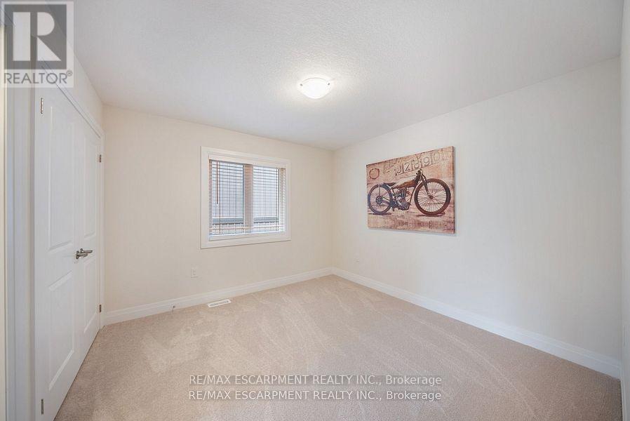 465 Adelaide Street, Wellington North, ON - Indoor Photo Showing Other Room