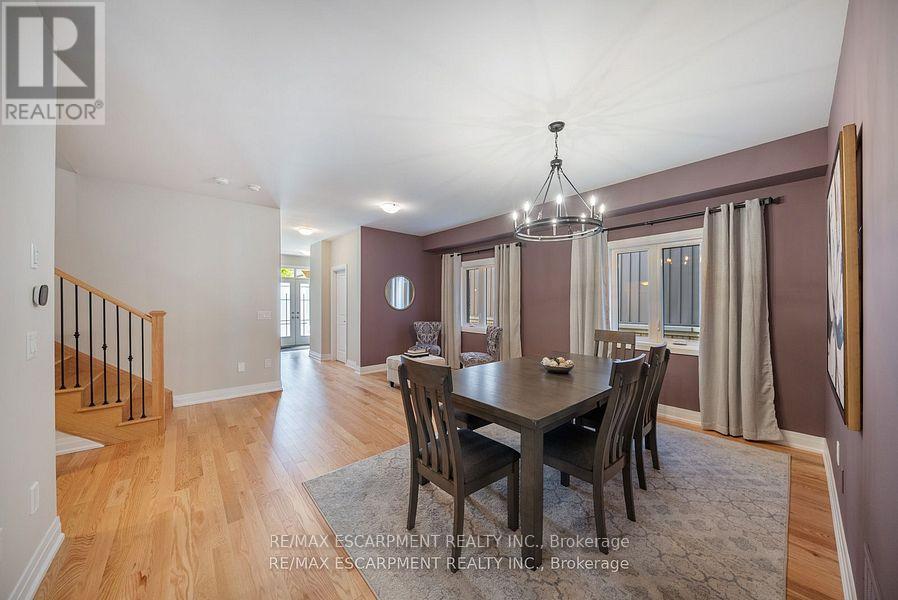465 Adelaide Street, Wellington North, ON - Indoor Photo Showing Dining Room