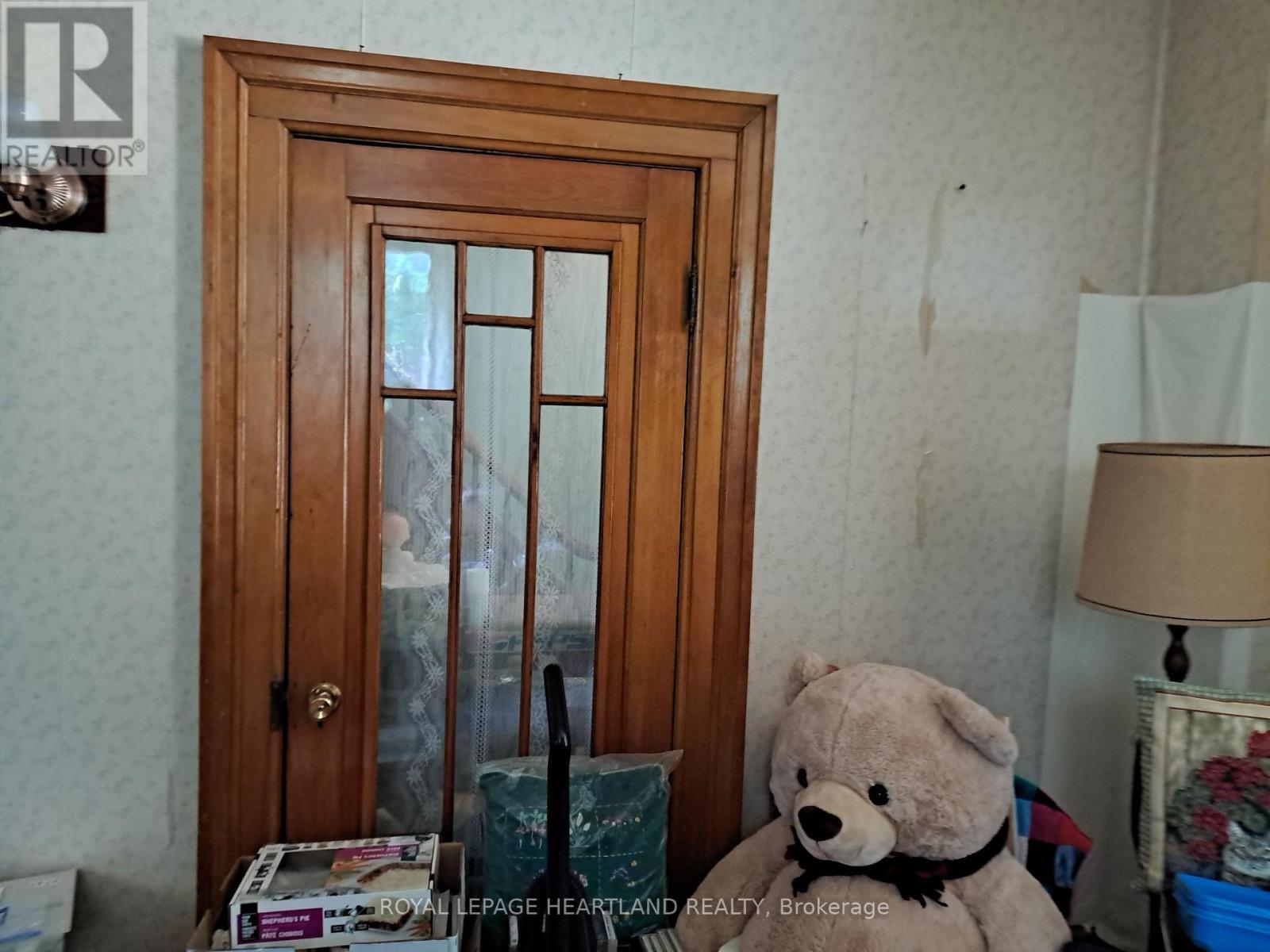 22 Whitehead Street, Central Huron (Clinton), ON -