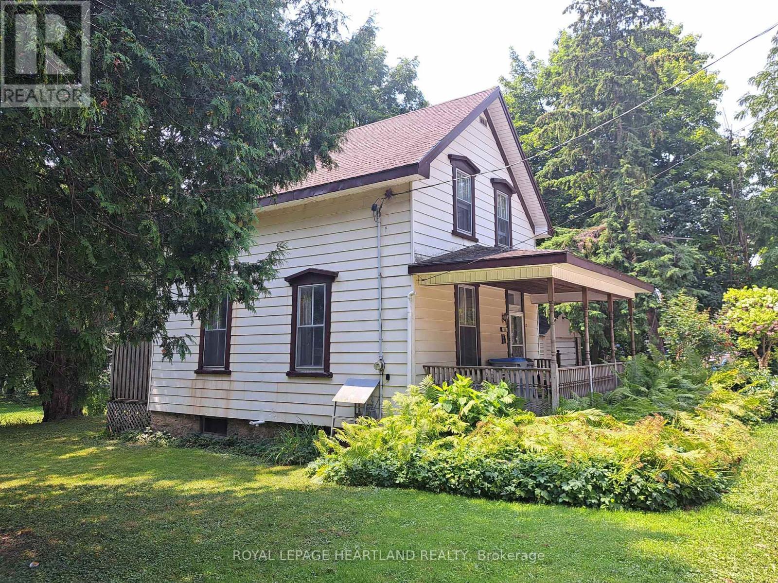 22 Whitehead Street, Central Huron (Clinton), ON - Outdoor With Deck Patio Veranda