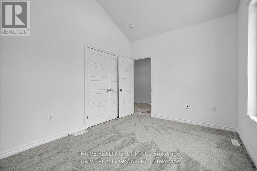 35 - 1080 Upperpoint Avenue, London South (South B), ON - Indoor Photo Showing Other Room