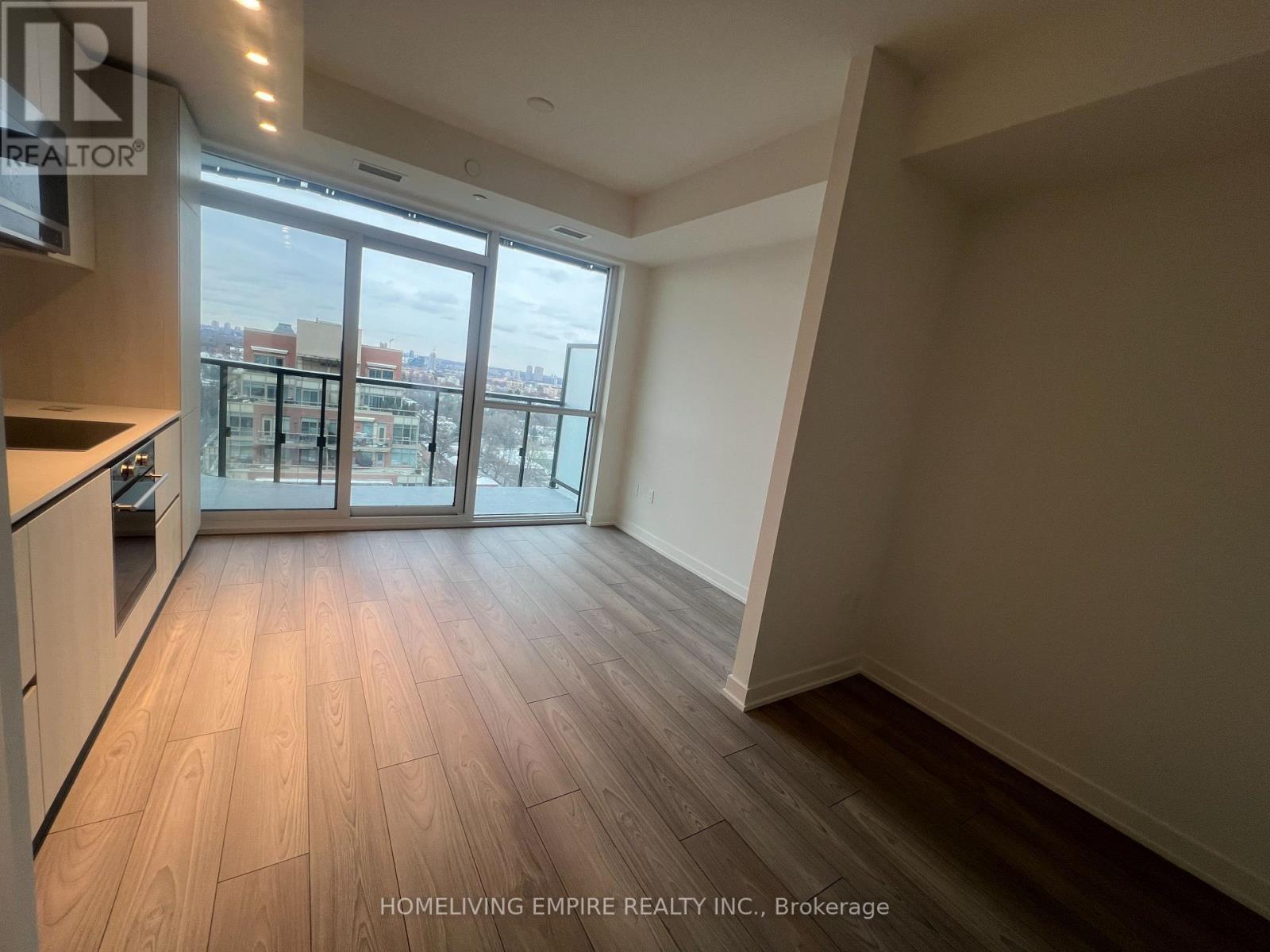 1703N - 120 Broadway Avenue, Toronto, ON - Indoor