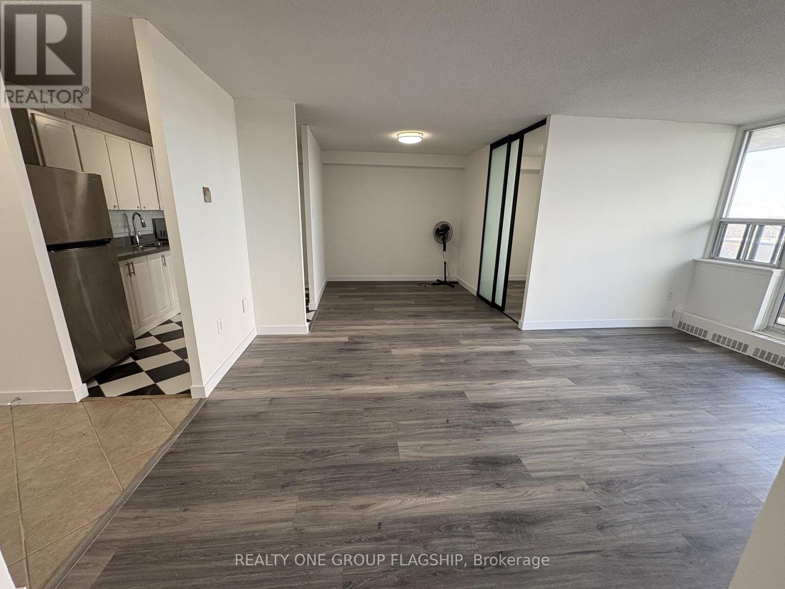 1209 - 15 Torrance Road, Toronto, ON - Indoor Photo Showing Other Room